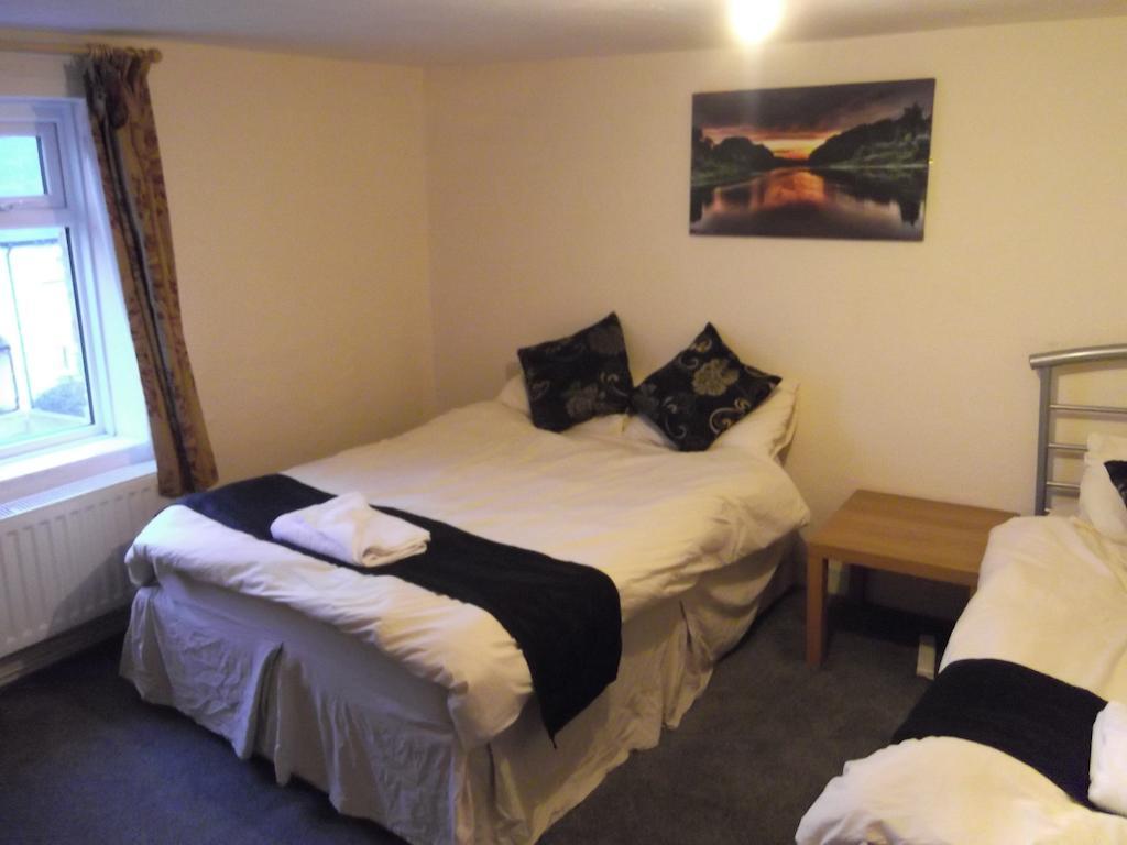 The Plough Bicester Room photo
